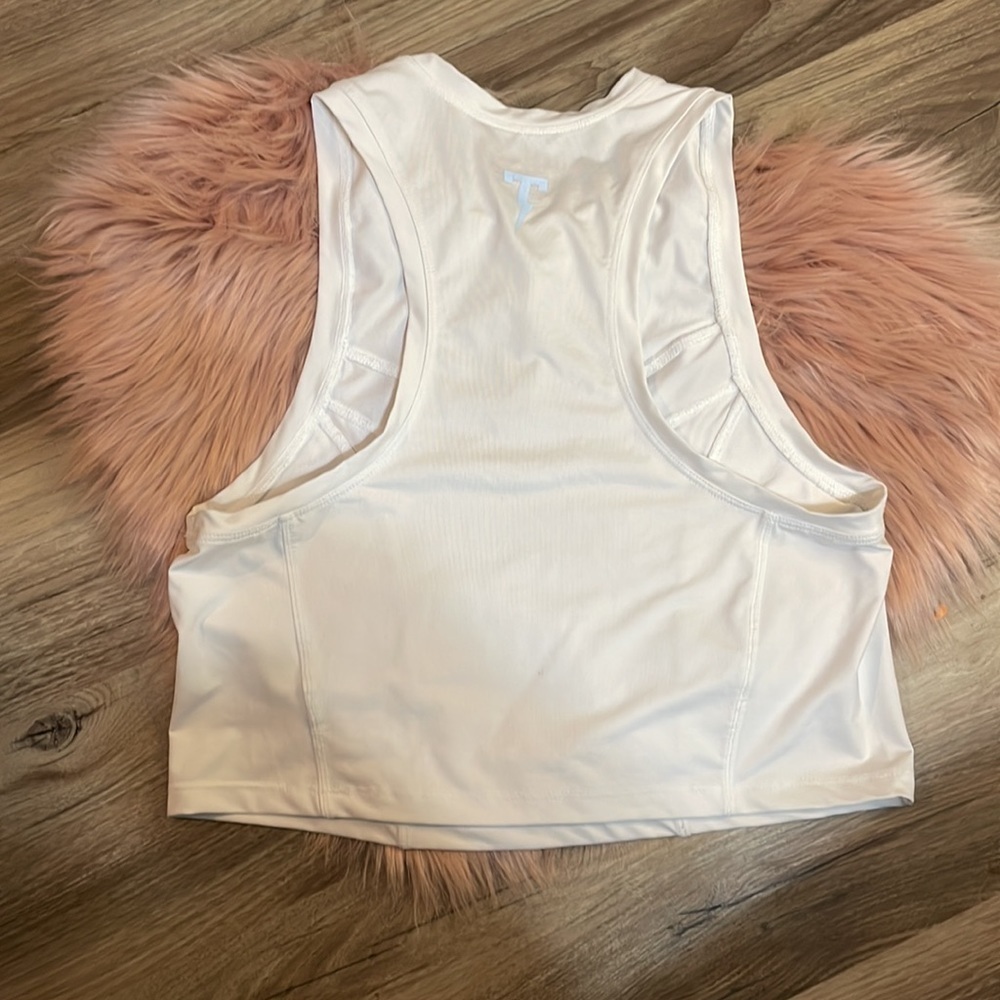 Tackma white crop top size XS - Picture 4 of 4